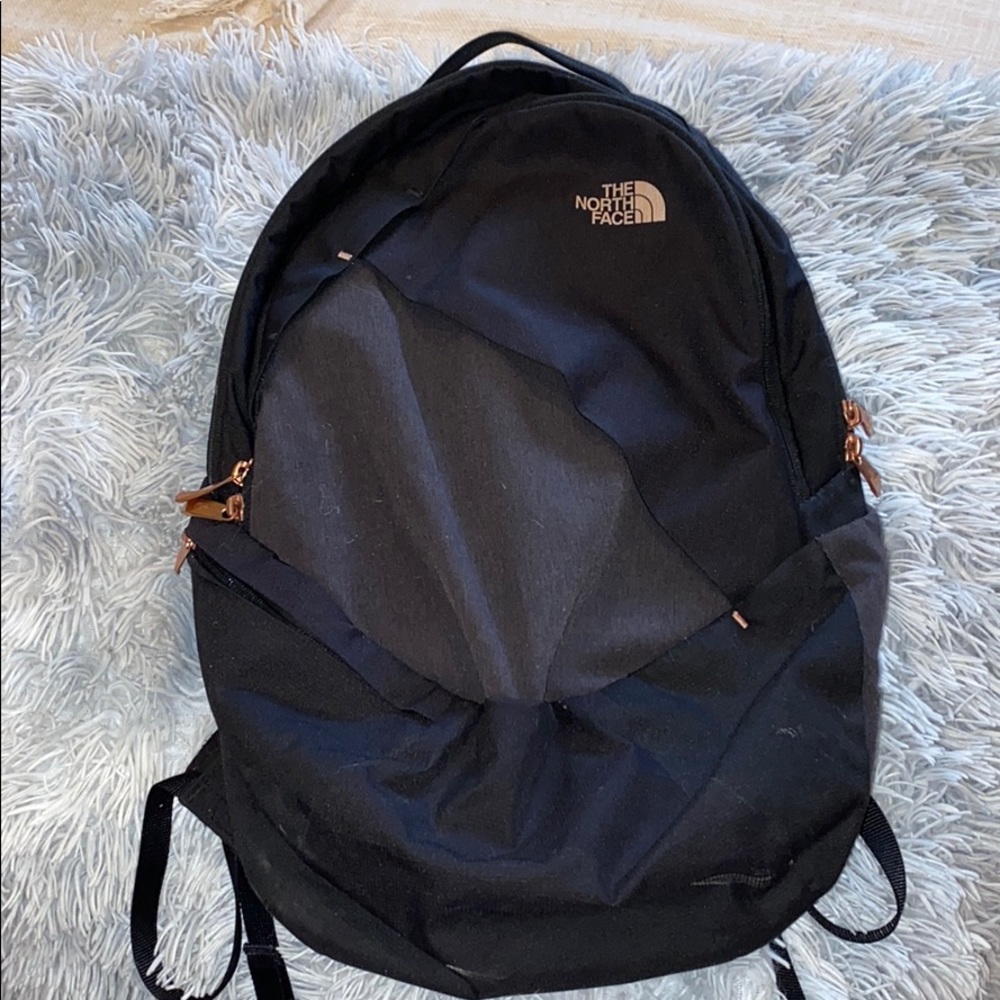 super cute isabella north face rose gold backpack!
